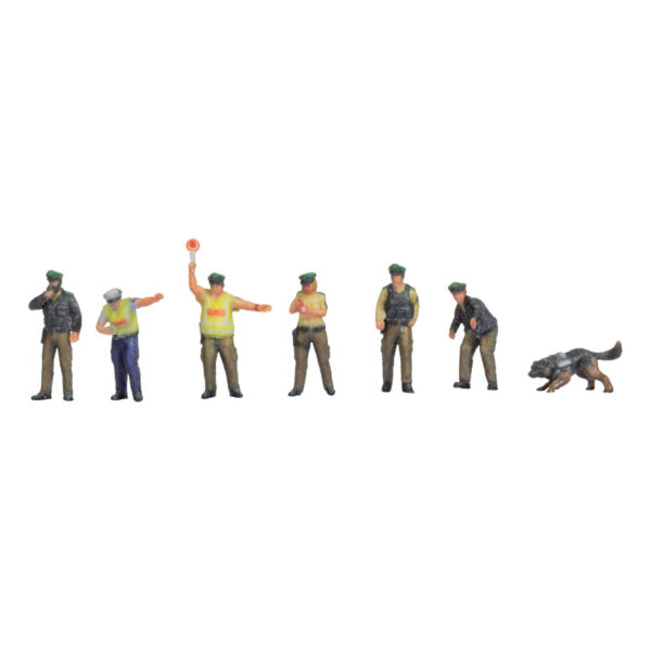 Noch Police Officers Green Uniform (6) Figure Set (N-Gauge)
