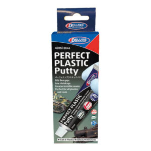 bd44 Deluxe Materials - Perfect Plastic Putty 40ml