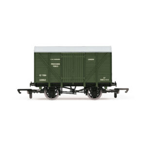 R60354 Hornby RailRoad O Raeburn Box Van R60354 Hornby RailRoad O Raeburn Box Van